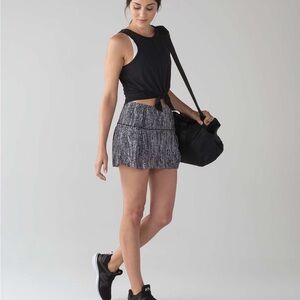 lululemon athletica Black and Gray Skirt